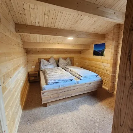 Lipphuette Lage Mit Traumhafter Aussicht Rauris