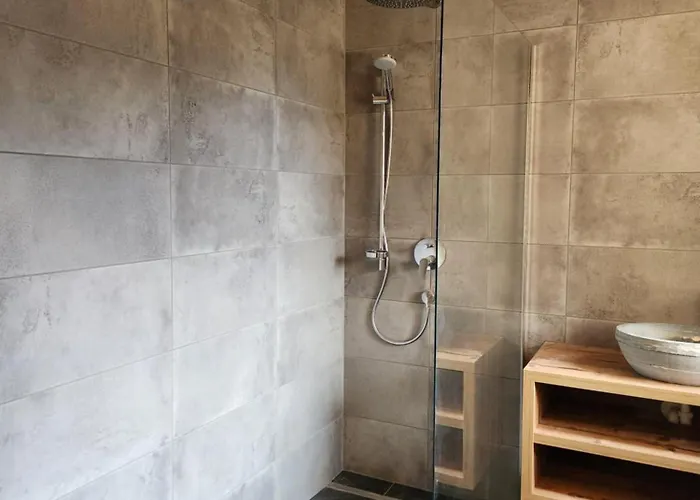 Lipphuette 라우리스